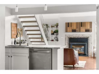 Photo #3: 2747796 Listing 