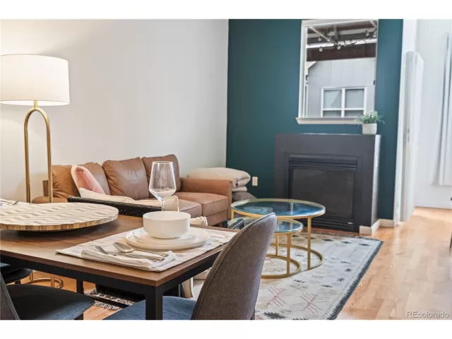 MLS: 2752769 Condo For Sale