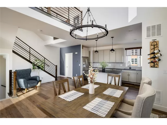 MLS: 2755200 Condo For Sale