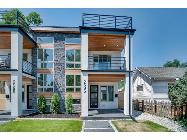 MLS: 2755473 Condo For Sale