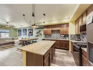 Photo #3: 2756163 Listing