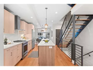 Photo #4: 2758814 Listing