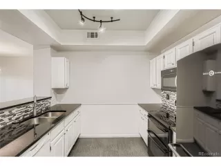 Photo #3: 2759381 Listing 