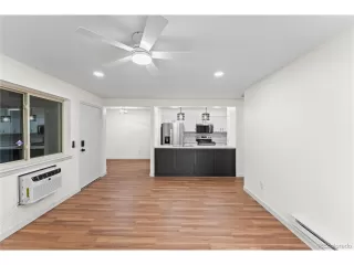 Photo #4: 2761410 Listing 