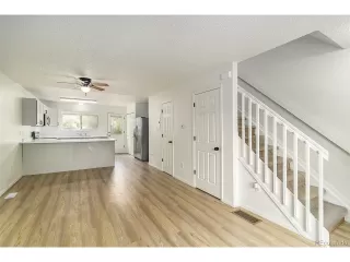 Photo #4: 2761630 Listing 