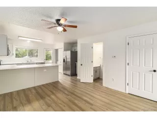 Photo #5: 2761630 Listing 