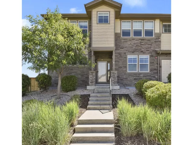 MLS: 2763828 Condo For Sale