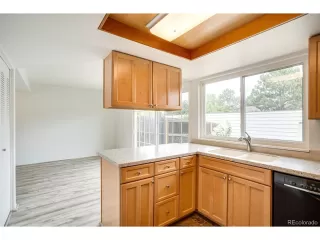 Photo #5: 2764712 Listing