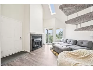 Photo #3: 2766832 Listing