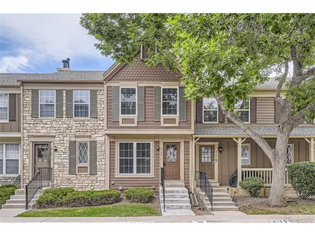 MLS: 2768911 Condo For Sale