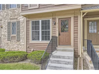 Photo #2: 2768911 Listing