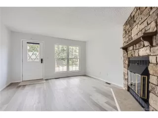 Photo #4: 2768911 Listing