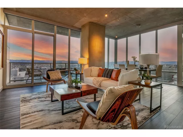 MLS: 2771691 Condo For Sale