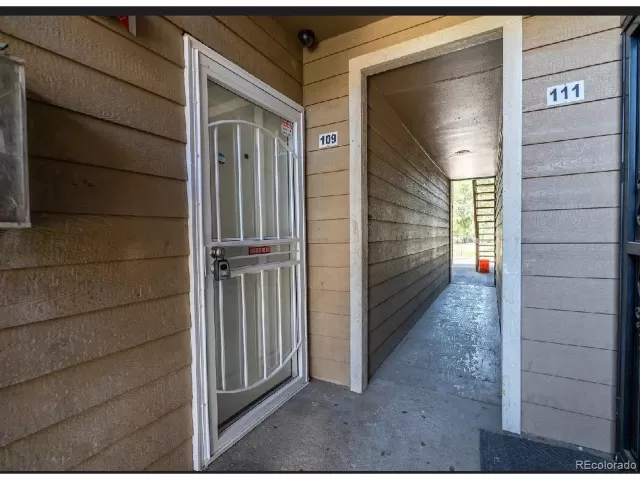 MLS: 2772669 Condo For Sale