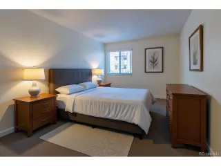 Photo #5: 2772669 Listing