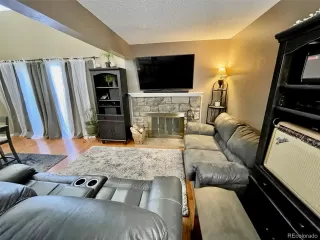 Photo #2: 2772955 Listing