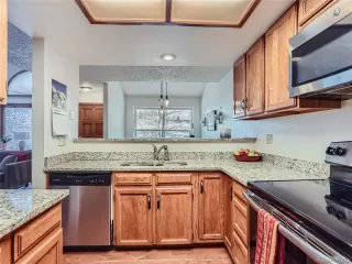 Photo #6: 2773829 Listing