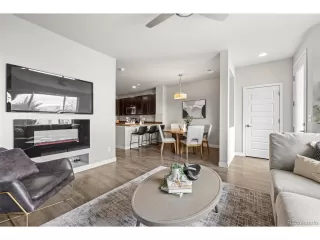 Photo #4: 2774133 Listing