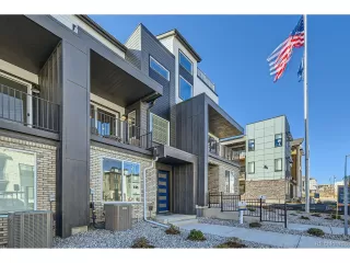 Photo #2: 2775296 Listing