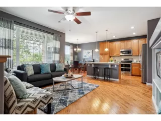 Photo #3: 2775964 Listing