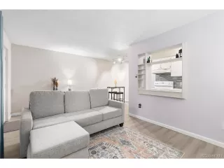 Photo #4: 2776489 Listing