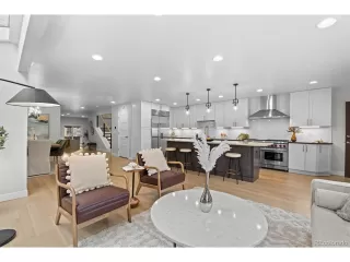 Photo #2: 2777126 Listing