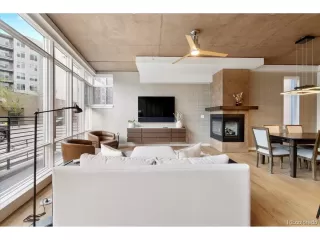 Photo #3: 2782116 Listing