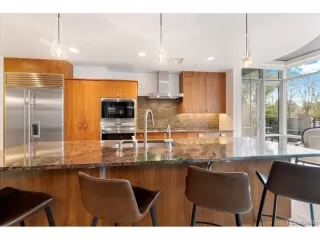 Photo #4: 2782116 Listing