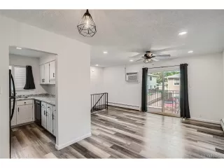 Photo #3: 2784847 Listing