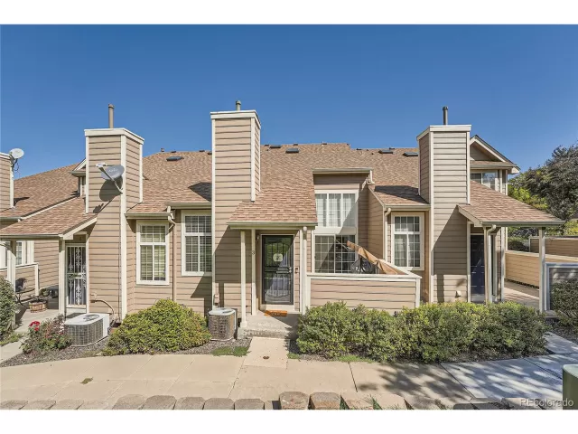 MLS: 2786486 Condo For Sale