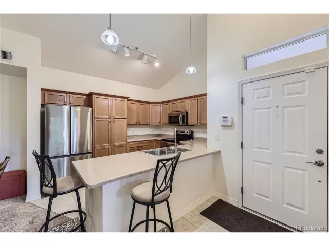 MLS: 2789014 Condo For Sale