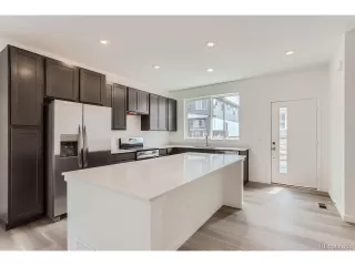 Photo #3: 2798444 Listing