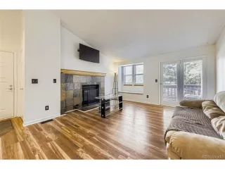 Photo #3: 2799578 Listing 