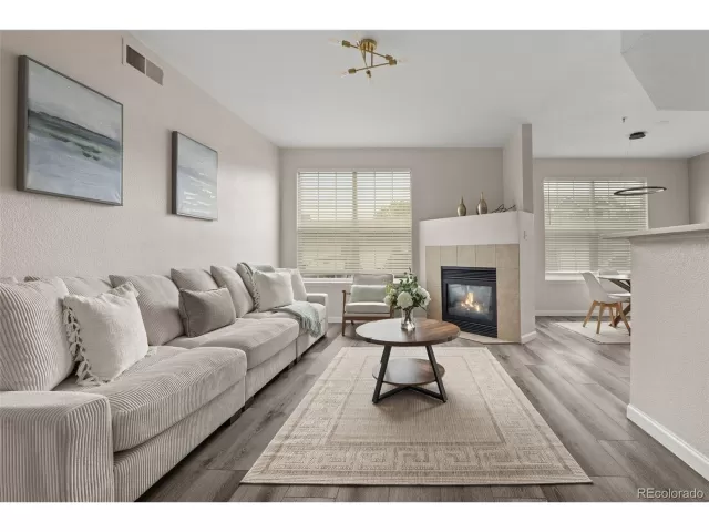 MLS: 2800387 Condo For Sale