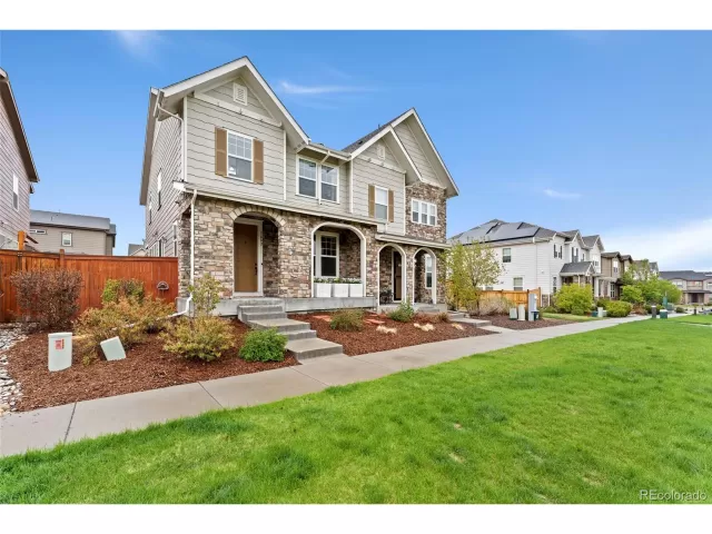 MLS: 2804427 Condo For Sale