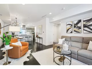 Photo #2: 2806184 Listing