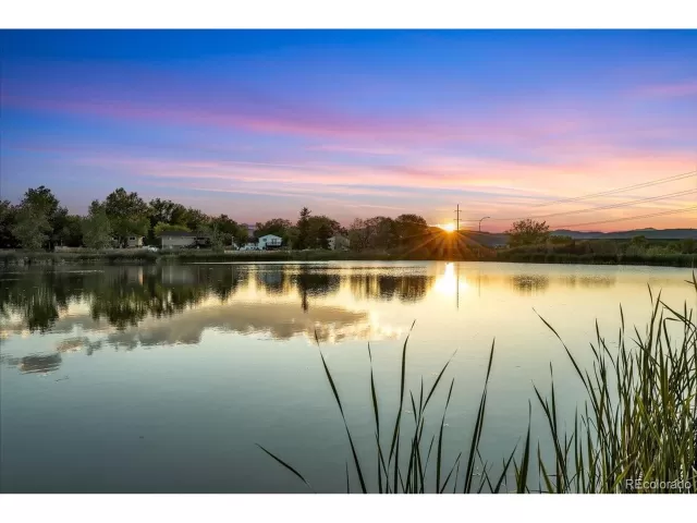 MLS: 2815250 Condo For Sale