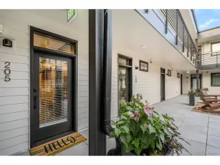 Photo #3: 2816062 Listing