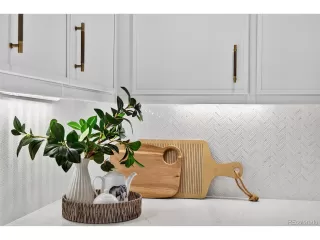 Photo #5: 2817669 Listing