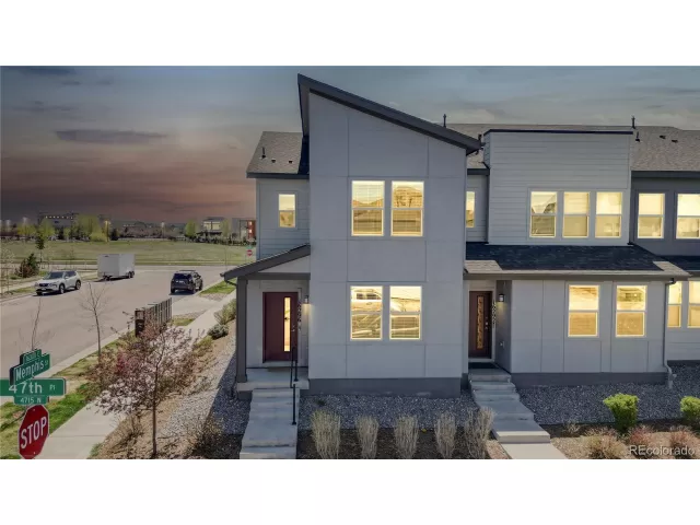 MLS: 2820735 Condo For Sale