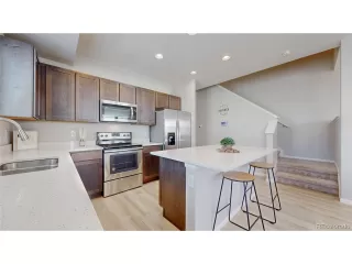 Photo #4: 2820735 Listing