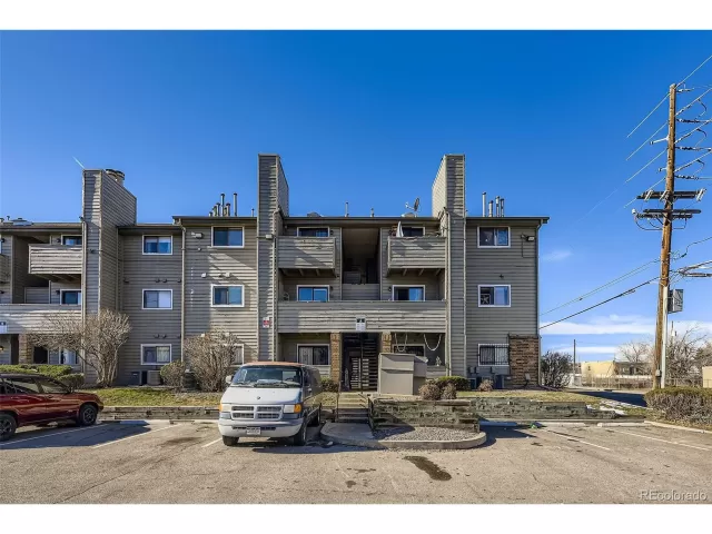 MLS: 2821007 Condo For Sale