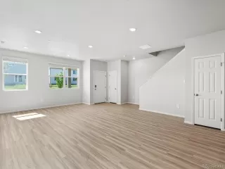 Photo #4: 2821861 Listing 