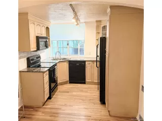 Photo #5: 2826570 Listing