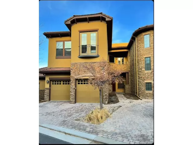 MLS: 2826612 Condo For Sale