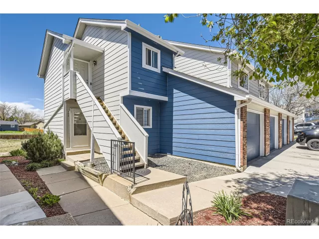 MLS: 2827213 Condo For Sale