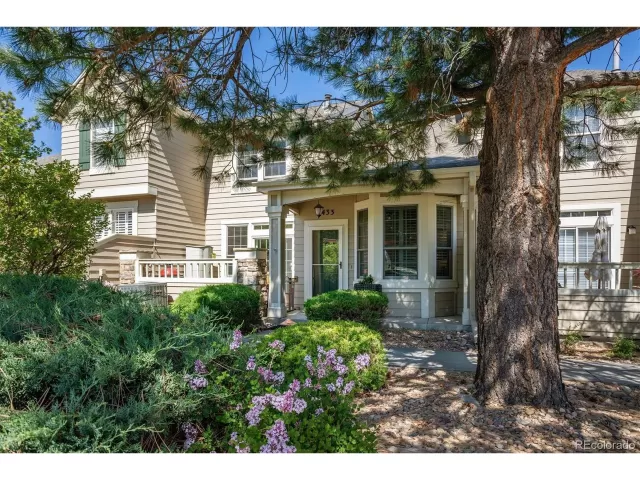 MLS: 2830926 Condo For Sale