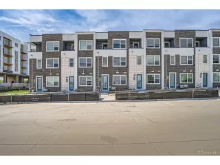 More Details about MLS # 2832844 : 370 GENEVA ST AURORA CO 80010