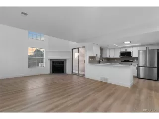 Photo #2: 2836388 Listing