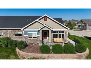 Photo #2: 2837553 Listing